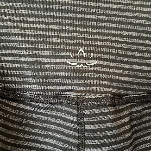 Beyond Yoga | Surf Stripe High Waisted Legging Sz XS Workout Activewear Gym - Picture 5 of 9